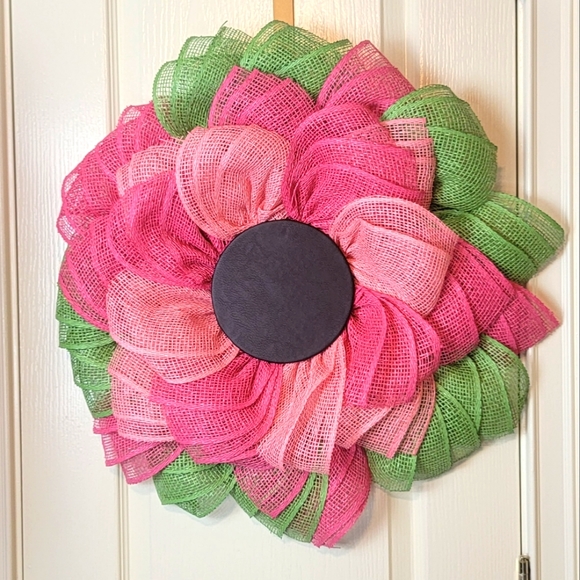 Handmade Poly Burlap Flower Wreath - Picture 1 of 3